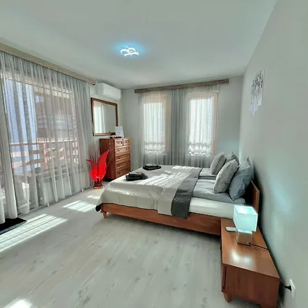 2br Snowflake By Si *