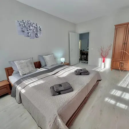 Apartament 2br Snowflake By Si